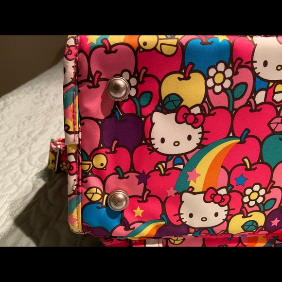 JuJuBe Hello Kitty Lucky Stars BFF - Picture 14 of 16